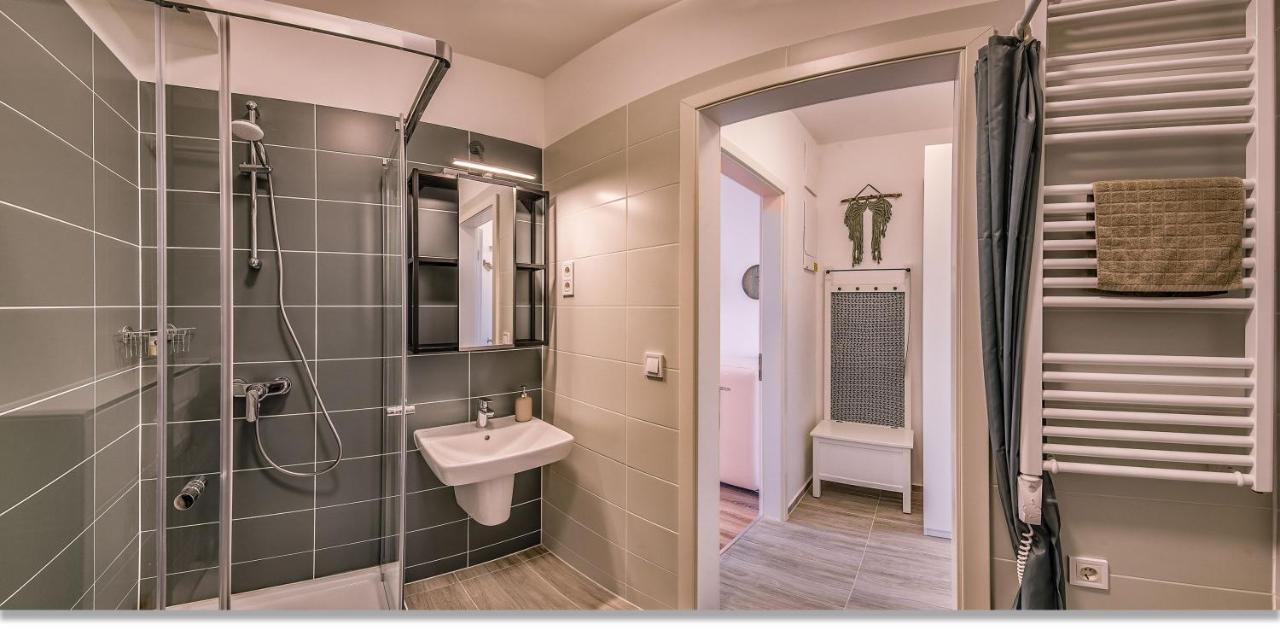 Waterfront Boutique Suite Budapest Ngoại thất bức ảnh